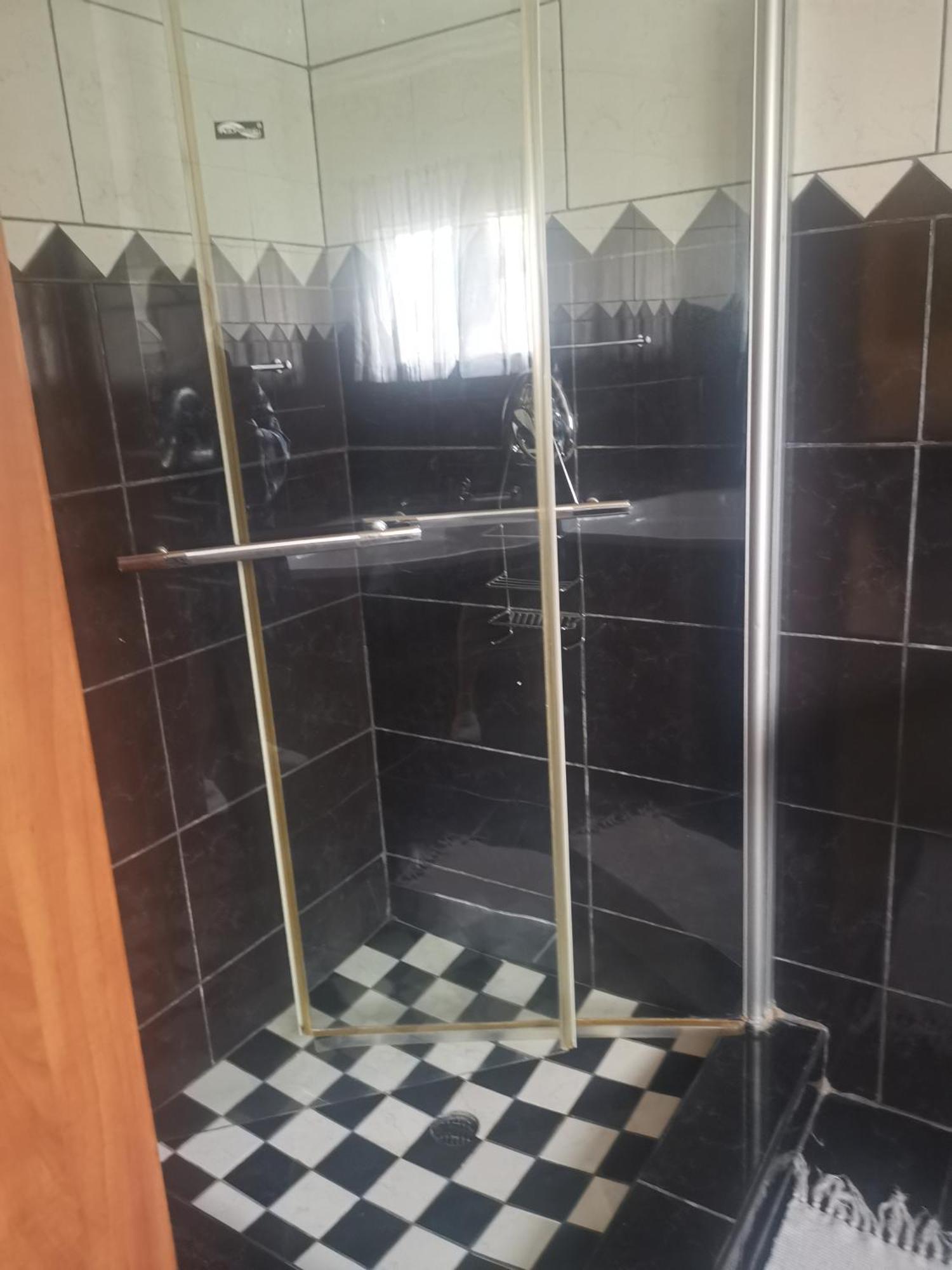 Aquila Guest House Pretoria Exterior photo